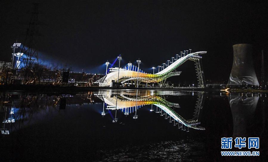 (新華全媒頭條·小康圓夢(mèng)·圖文互動(dòng))(5)恢宏史詩耀千秋——寫在中國(guó)共產(chǎn)黨帶領(lǐng)中國(guó)人民全面建成小康社會(huì)之際