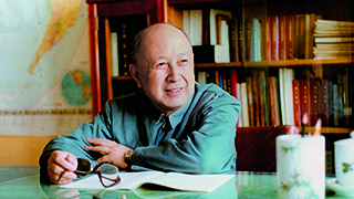 錢學(xué)森：我姓錢，但不愛錢