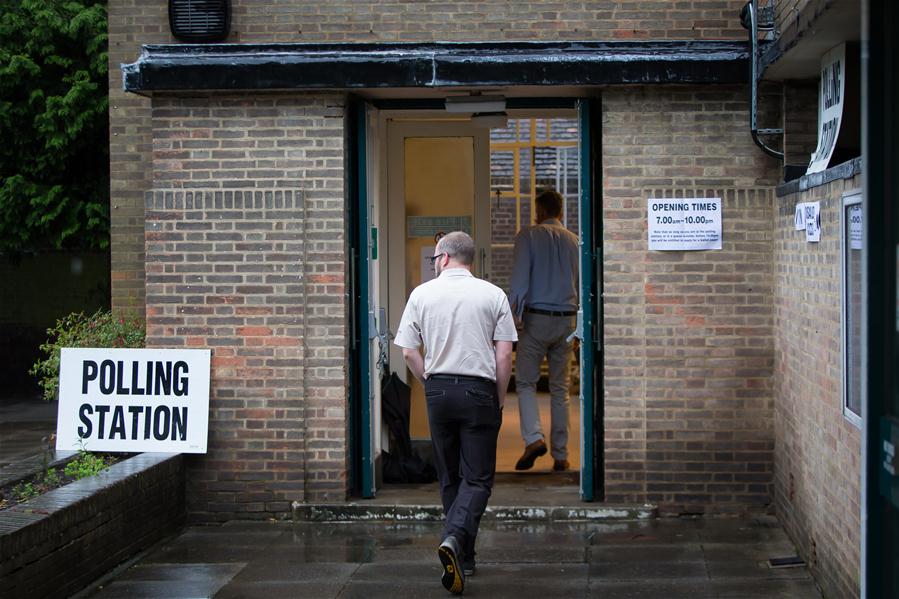 Xinhua Headlines: Uncertainty remains as divided Britain marks one-year countdown to Brexit