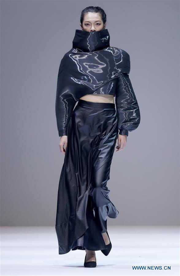 CHINA-BEIJING-GRADUATE FASHION WEEK (CN)