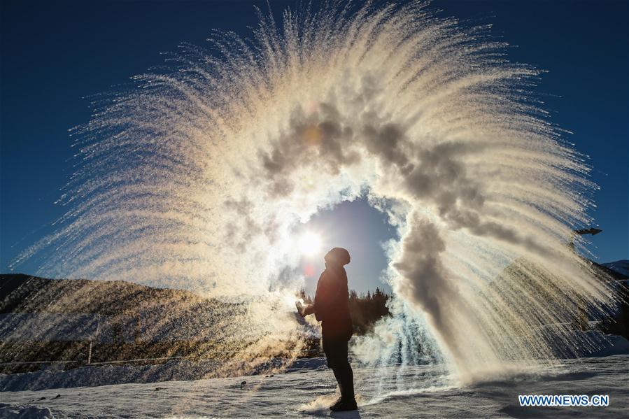 (年終報道)(17)2018年看大美中國
