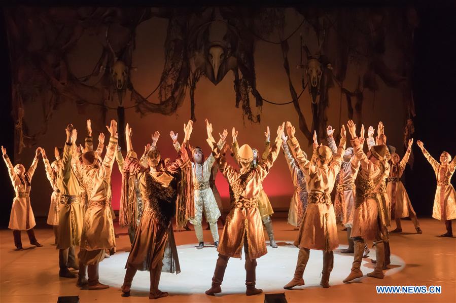 HUNGARY-BUDAPEST-HISTORY FOLK DANCE