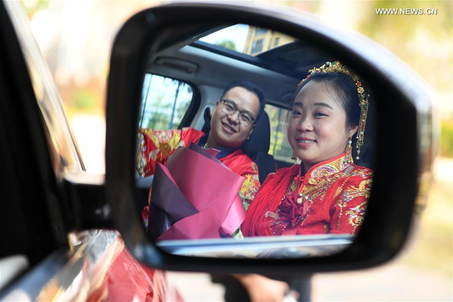 CHINA-GUIZHOU-TONGREN-POVERTY ALLEVIATION-LOVERS-WEDDING (CN)