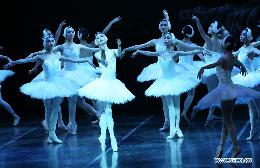 U.S.-NEW YORK-BALLET-SWAN LAKE