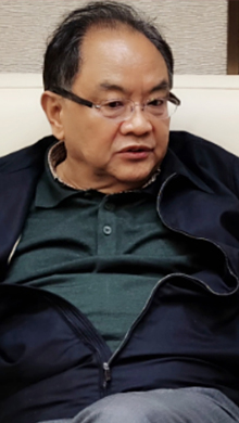 中央文史研究館館員、中國文聯(lián)原副主席、中國文藝評論家協(xié)會原主席、著名文藝評論家仲呈祥