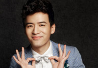 魏千翔曝光寫(xiě)真大片 多面演繹&ldquo;藍(lán)色浪漫&rdquo;