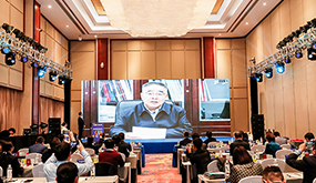 中醫(yī)藥需要與現代科技及現代產業(yè)相結合