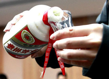 茅臺(tái)跌?；蚺c反腐風(fēng)暴有關(guān)