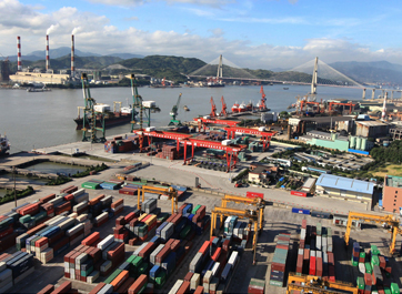 外貿(mào)堅(jiān)持&ldquo;轉(zhuǎn)方式、調(diào)結(jié)構(gòu)&rdquo;