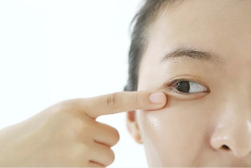 健康用眼 請(qǐng)保護(hù)好我們的眼睛！