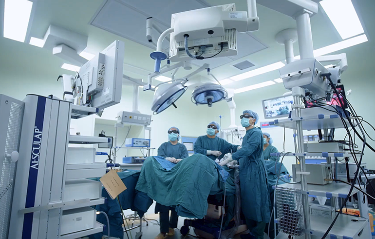 致敬偉大改革｜對(duì)話40年，講述身邊的健康故事（第八集）&mdash;&mdash;高端器械，除了制造更要?jiǎng)?chuàng)造