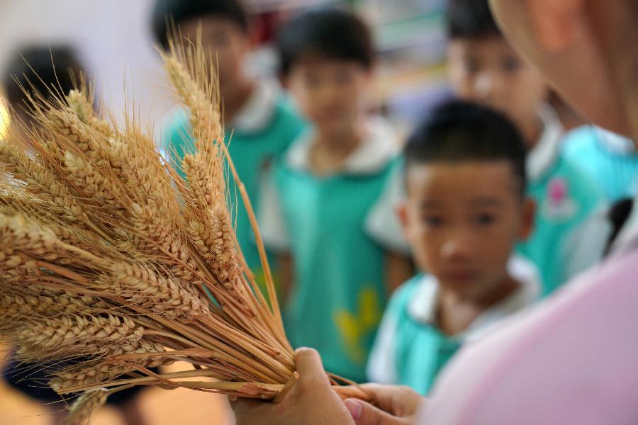 開學(xué)啦！第一課講啥？