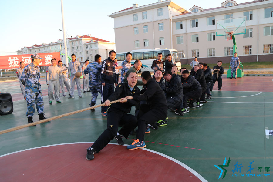 &uarr;資料圖片：張超積極參加團文體活動。