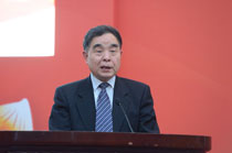 全國(guó)人大教科文衛(wèi)委員會(huì)主任委員、清華大學(xué)新聞出版學(xué)院院長(zhǎng)柳斌杰致辭