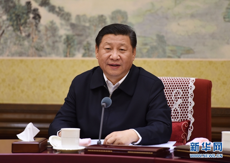 12月28日至29日，中共中央政治局召開專題民主生活會，對照檢查踐行&ldquo;三嚴(yán)三實(shí)&rdquo;情況，討論研究加強(qiáng)黨風(fēng)廉政建設(shè)措施。中共中央總書記習(xí)近平主持會議并發(fā)表重要講話。新華社記者 李學(xué)仁 攝 