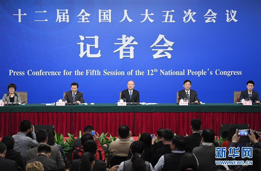 （兩會(huì)）（3）國(guó)家質(zhì)檢總局局長(zhǎng)支樹平等就&ldquo;質(zhì)量提升&rdquo;答記者問