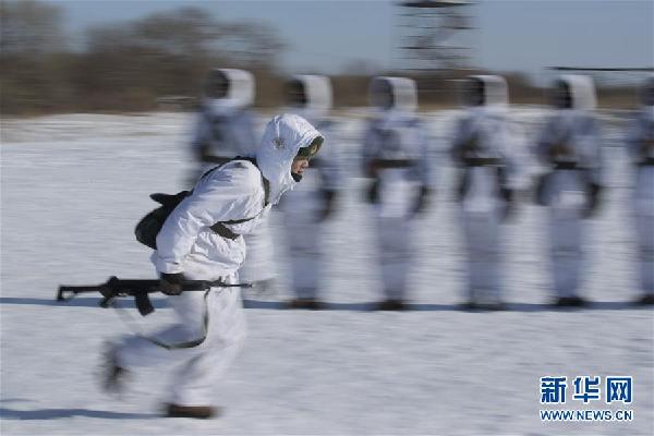 （新春走基層&middot;圖文互動）（3）東極哨所：不負(fù)青春，無愧朝陽