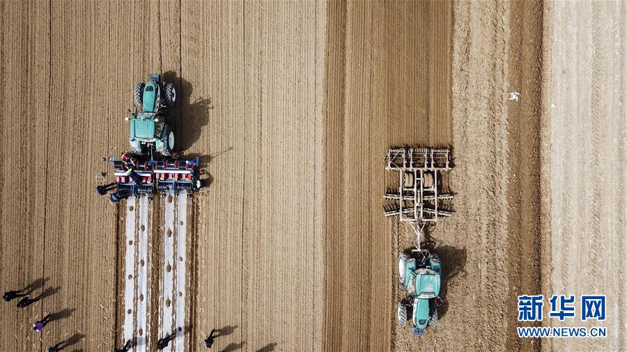 （新華全媒頭條&middot;習近平新時代中國特色社會主義思想在基層&middot;改革發(fā)展新氣象&middot;圖文互動）（3）改革創(chuàng)新潮涌動 激活發(fā)展新引擎