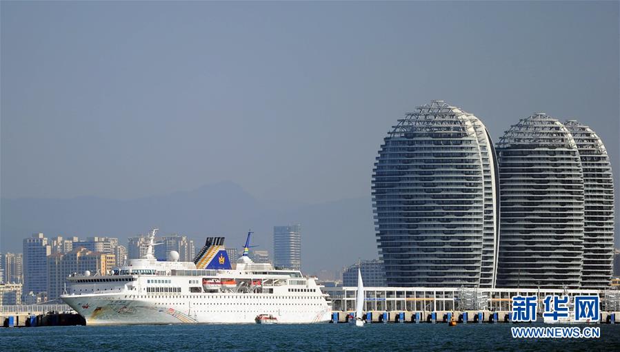 （新華全媒頭條&middot;潮起海之南&middot;圖文互動(dòng)）（8）春潮拍岸千帆進(jìn)&mdash;&mdash;海南特區(qū)改革開(kāi)放30年紀(jì)實(shí)