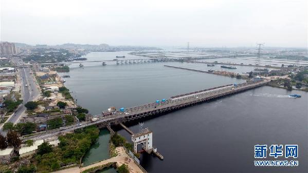 （圖文互動）（3）&ldquo;白練&rdquo;變&ldquo;黑龍&rdquo;，江河變&ldquo;草原&rdquo;－－粵東母親河為何污染20多年難治理？