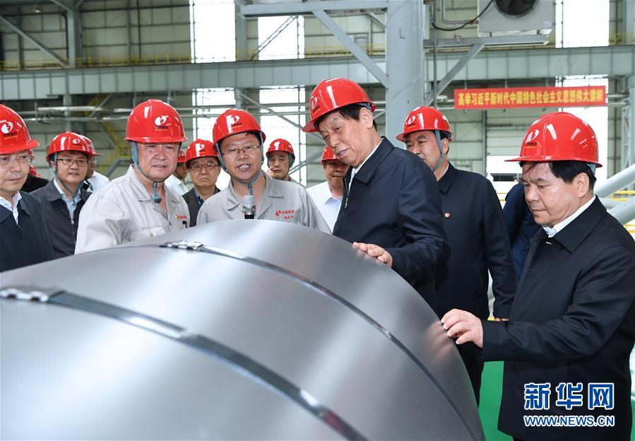 （時政）（1）栗戰(zhàn)書在內蒙古檢查大氣污染防治法實施情況