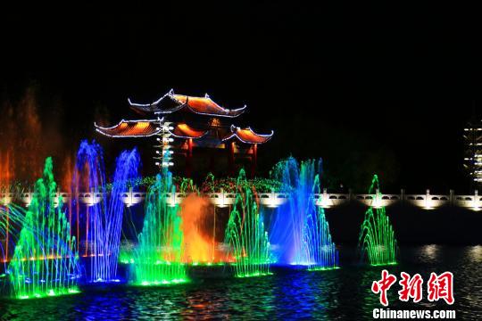 內蒙古大興安嶺&ldquo;停斧掛鋸&rdquo;逾三年用旅游遞出生態(tài)新名片