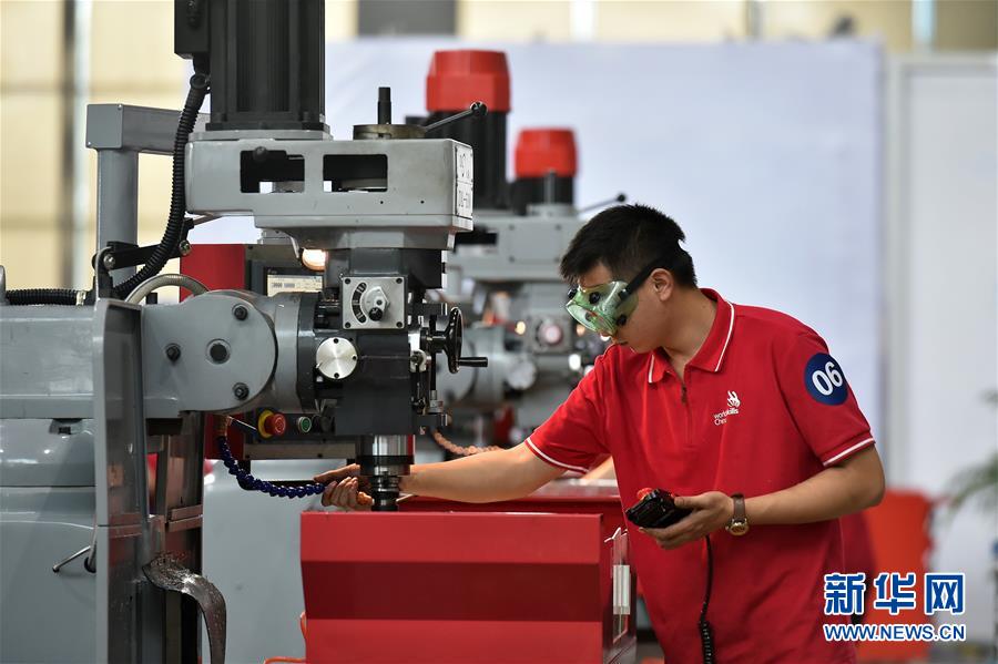 （新華全媒頭條&middot;圖文互動）（4）上下合力，聚力破障，開辟&ldquo;大國工匠&rdquo;建設(shè)新格局