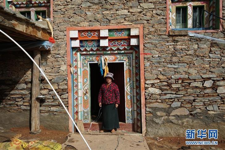 (圖文互動)(4)日子繼續(xù)好好過——探訪金沙江堰塞湖四川安置點