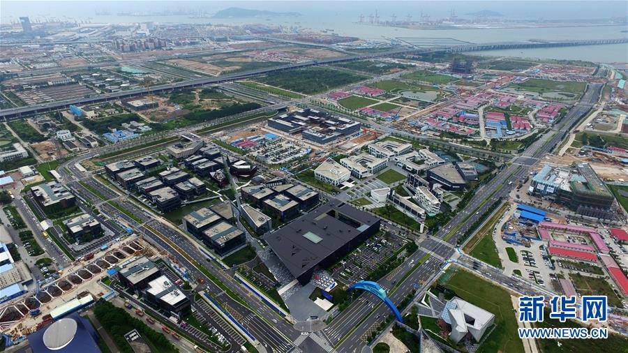 （新華全媒頭條&middot;圖文互動）（2）關鍵抉擇，必由之路&mdash;&mdash;獻給中國改革開放40周年