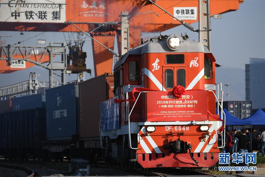 （新華全媒頭條&middot;圖文互動(dòng)）（9）高舉新時(shí)代改革開放旗幟&mdash;&mdash;以習(xí)近平同志為核心的黨中央引領(lǐng)改革開放紀(jì)實(shí)