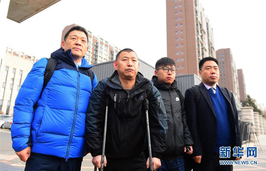 （新華全媒頭條&middot;圖文互動(dòng)）（10）新華社評(píng)論員：向著更加壯闊的航程&mdash;&mdash;致敬改革開(kāi)放40周年