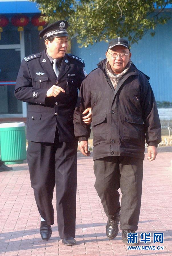 （改革先鋒風(fēng)采&middot;圖文互動）（3）邱娥國：串百家門，認(rèn)百家人，知百家情，辦百家事 