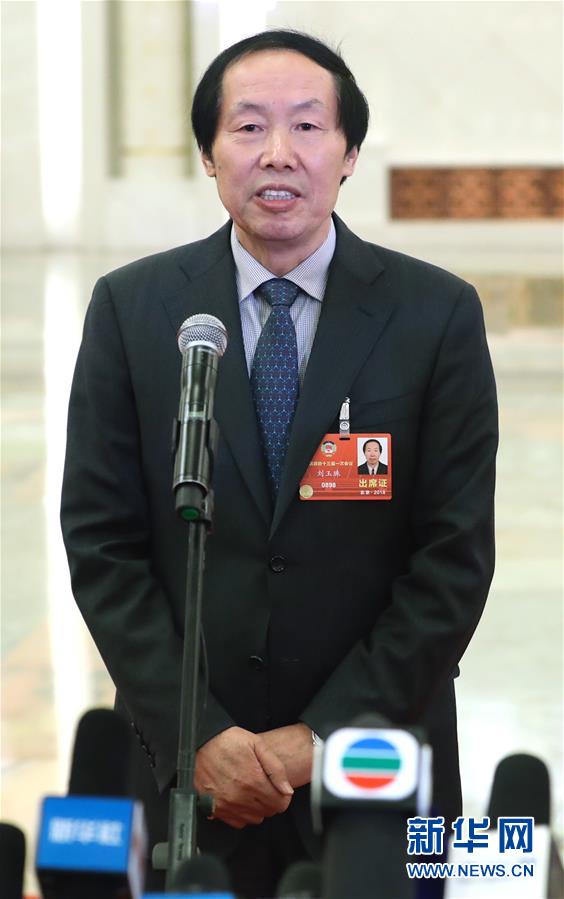 （兩會(huì)&middot;政協(xié)開(kāi)幕&middot;新華視界）（5）采訪(fǎng)部長(zhǎng)