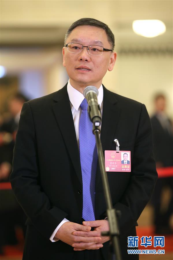（兩會(huì)&middot;XHDW）（6）全國人大代表接受采訪