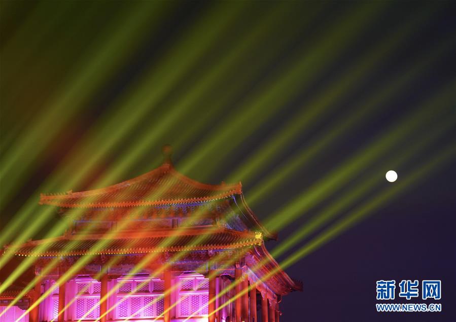 （文化）（1）故宮首開夜場(chǎng)迎&ldquo;上元之夜&rdquo;