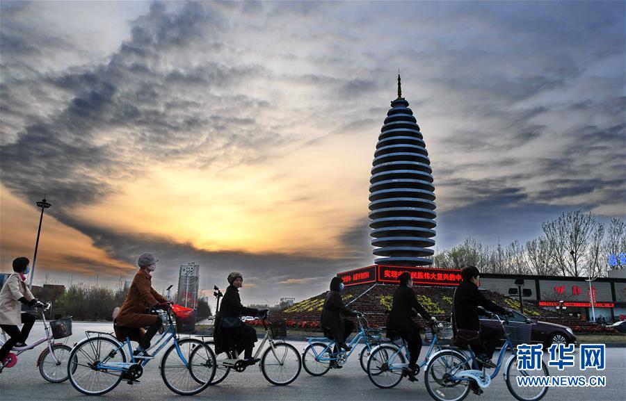 （新華全媒頭條&middot;京津冀協(xié)同發(fā)展五周年&middot;圖文互動）（4）開辟高質(zhì)量發(fā)展的光明前景&mdash;&mdash;以習(xí)近平同志為核心的黨中央謀劃推動京津冀協(xié)同發(fā)展五周年紀實