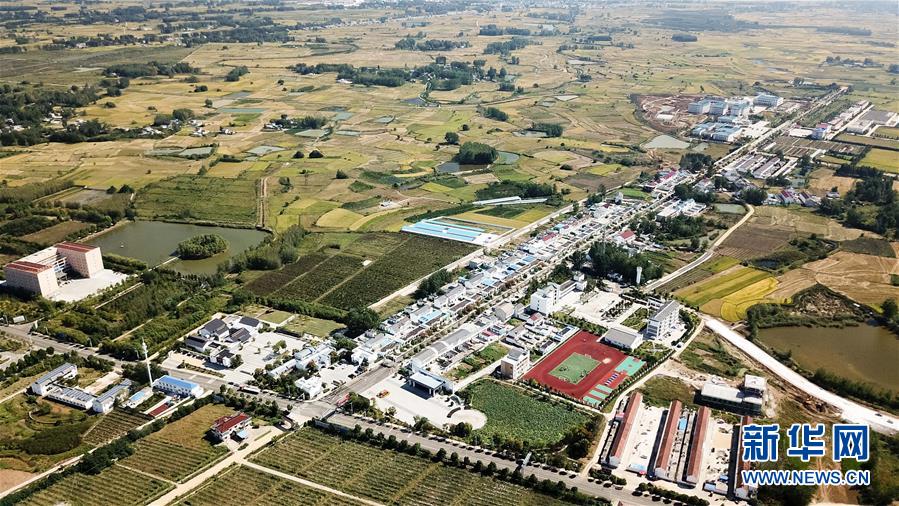 （新華全媒頭條&middot;愛(ài)國(guó)情 奮斗者&middot;圖文互動(dòng)）（7）一個(gè)村的奮斗，一個(gè)時(shí)代的巨變&mdash;&mdash;記敢&ldquo;蹚新路&rdquo;的小崗人