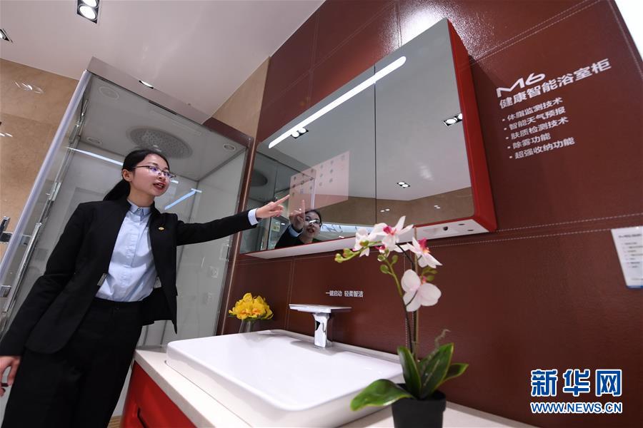 （在習近平新時代中國特色社會主義思想指引下&mdash;&mdash;新時代新作為新篇章&middot;圖文互動）（3）國際范兒&middot;科技范兒&middot;綠色范兒&mdash;&mdash;傳統(tǒng)制造業(yè)嶄露&ldquo;新面孔&rdquo;