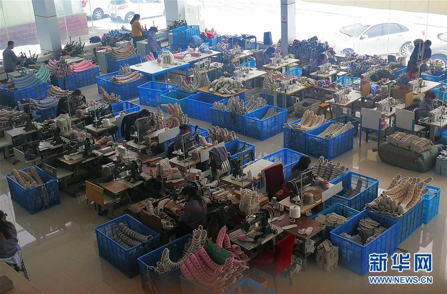 （脫貧攻堅(jiān)&middot;圖文互動(dòng)）（4）抓心勁兒，增后勁兒&mdash;&mdash;內(nèi)蒙古產(chǎn)業(yè)扶貧見(jiàn)聞