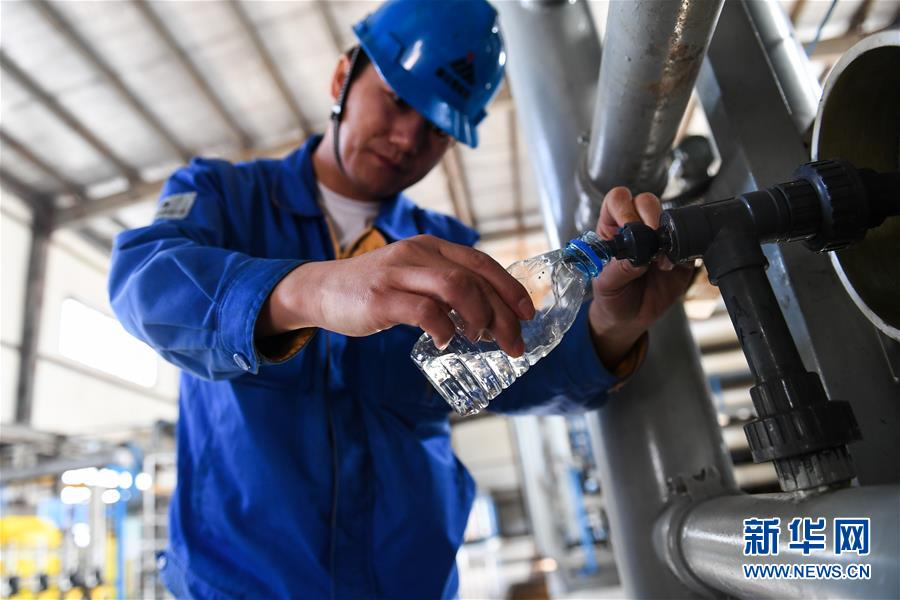 （壯麗70年&middot;奮斗新時(shí)代&middot;圖文互動）（8）打造高質(zhì)量發(fā)展&ldquo;綠色引擎&rdquo;&mdash;&mdash;走近我國首個(gè)百萬噸級煤直接制油示范工程