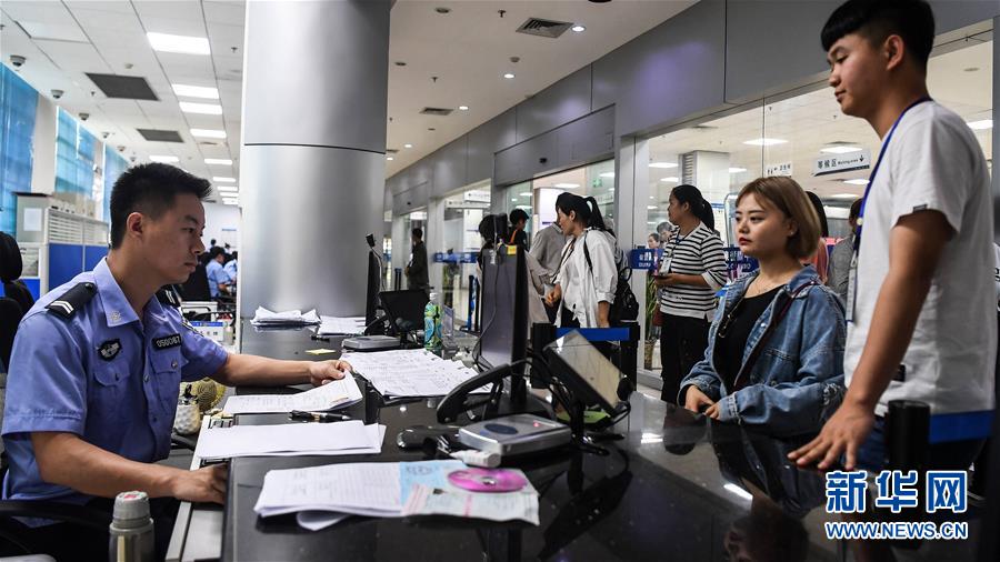 （壯麗70年 奮斗新時(shí)代&mdash;&mdash;推動(dòng)高質(zhì)量發(fā)展調(diào)研行&middot;圖文互動(dòng)）（5）近海能看鯨魚(yú)白海豚，廣西這片濱海旅游勝地啥來(lái)頭？