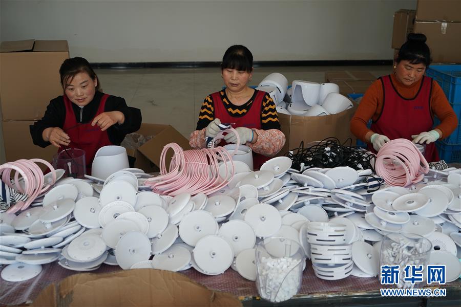 （壯麗70年&middot;奮斗新時(shí)代&middot;圖文互動(dòng)）（13）江蘇耿車：從&ldquo;廢塑加工場(chǎng)&rdquo;到&ldquo;創(chuàng)業(yè)夢(mèng)工廠&rdquo;