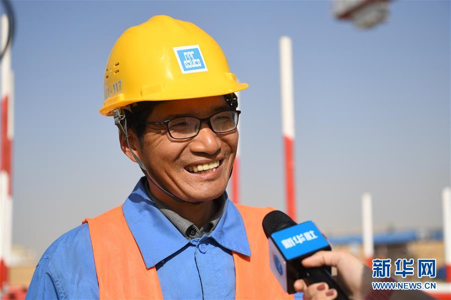 （新華全媒頭條&middot;愛國情 奮斗者&middot;圖文互動）（1）以青春之我，創(chuàng)青春中國&mdash;&mdash;寫在五四運動100周年之際