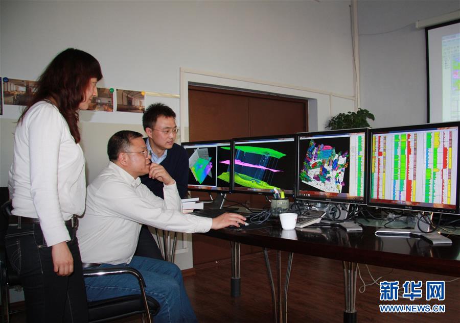 （新華全媒頭條&middot;圖文互動）（7）鍛造領(lǐng)航復興的中流砥柱&mdash;&mdash;寫在&ldquo;不忘初心、牢記使命&rdquo;主題教育即將啟動之際