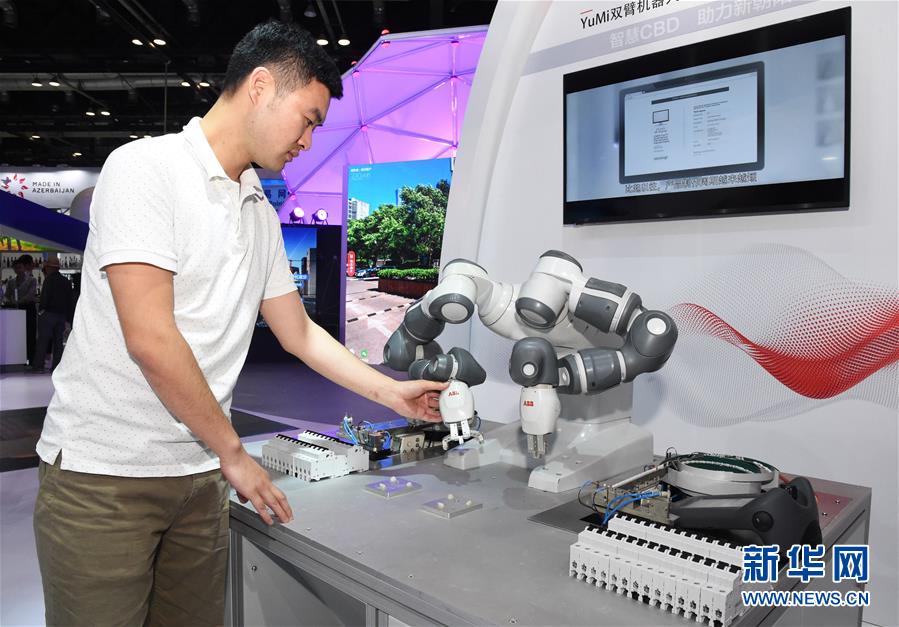 （新華全媒頭條&middot;圖文互動）（3）風(fēng)勁帆懸 百舸爭流&mdash;&mdash;從&ldquo;京交會&rdquo;看中國經(jīng)濟(jì)潛力和前景