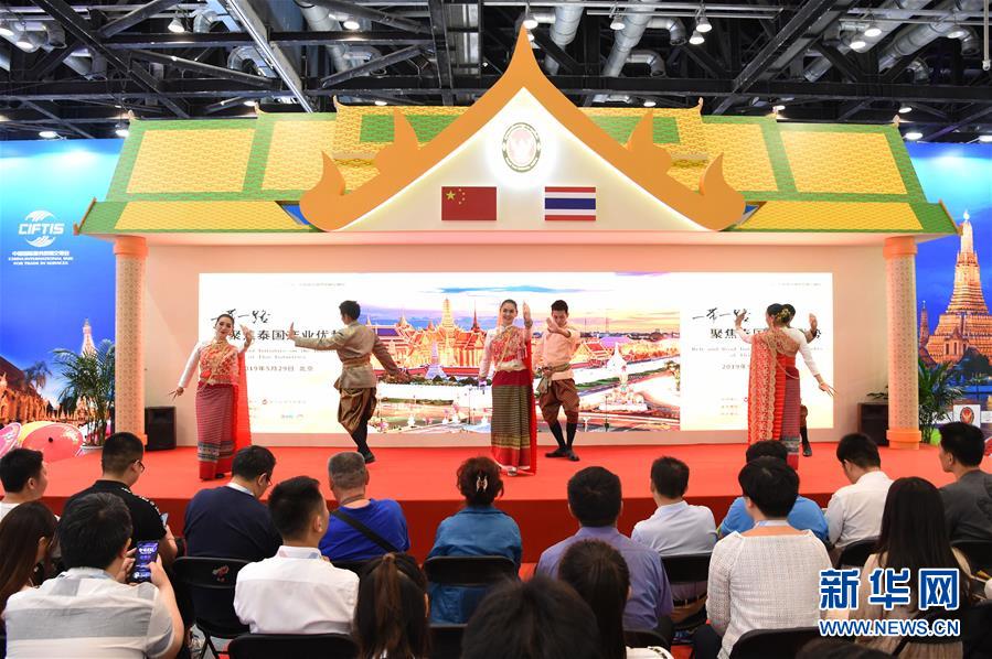 （新華全媒頭條&middot;圖文互動）（4）風(fēng)勁帆懸 百舸爭流&mdash;&mdash;從&ldquo;京交會&rdquo;看中國經(jīng)濟(jì)潛力和前景