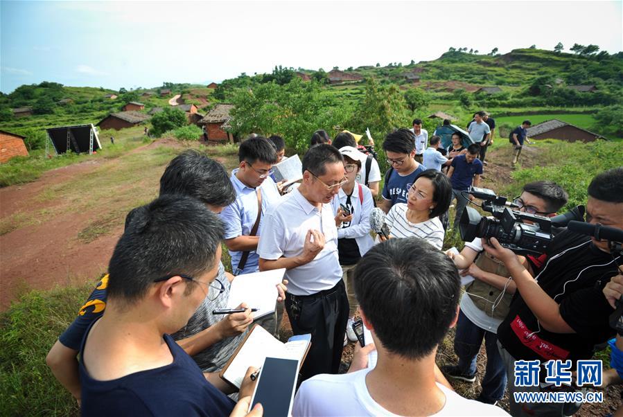 （壯麗70年&middot;奮斗新時(shí)代&mdash;&mdash;記者再走長征路&middot;圖文互動(dòng)）（1）西進(jìn)，西進(jìn)&mdash;&mdash;訪紅軍長征入粵首勝地新田