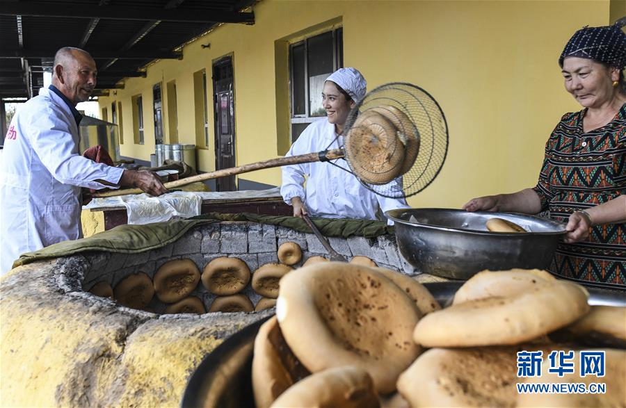 （新華全媒頭條&middot;圖文互動(dòng)）（5）同心援疆，&ldquo;壯闊&rdquo;祖國(guó)西北角