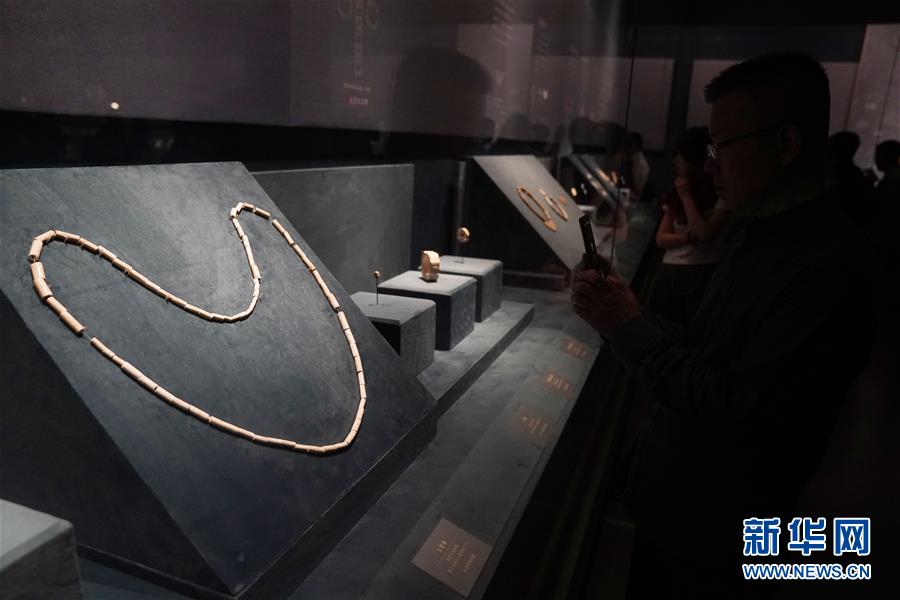 (文化)(2)“良渚與古代中國(guó)——玉器顯示的五千年文明”展亮相故宮