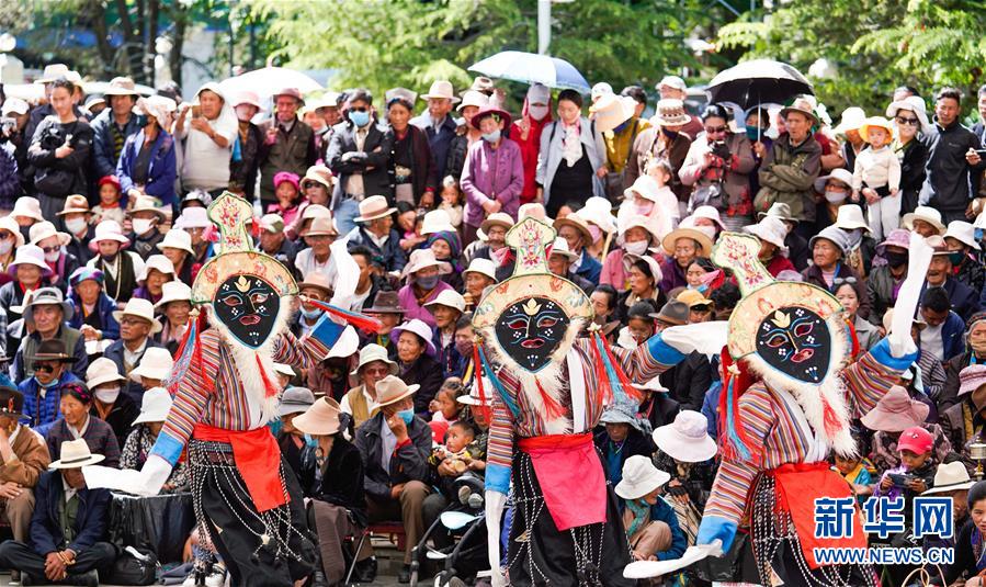 (壯麗70年·奮斗新時(shí)代——共和國發(fā)展成就巡禮·圖文互動)(3)人間奇跡在高原——新中國成立70年西藏發(fā)展成就紀(jì)實(shí)